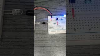 Infrared Sensor using a Phototransistor