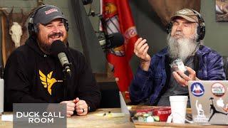 Uncle Si Just Discovered His New Favorite Snack | Duck Call Room #228