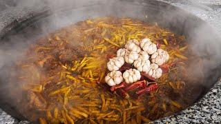 Cooking Process of Pilaf in Uzbekistan | Street Foods