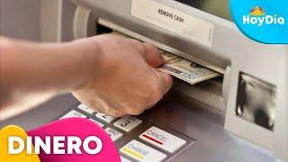 Usar cheques falsos para sacar dinero de un cajero es fraude | Hoy Día | Telemundo