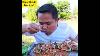 Makan Kerang 300 gr lalap daun pachoi Bambang Tampan Lahap Banget 