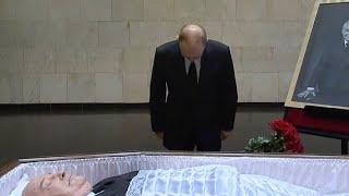 Putin verneigt sich an Gorbatschows Sarg