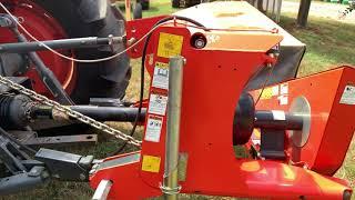 Hooking up to the Kubota DM2028 Disc Mower