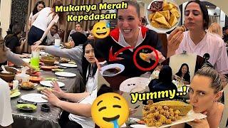 "Indonesia Surganya Kuliner!!" Pemain Asing Proliga Menikmati Kuliner Khas Indonesia!!