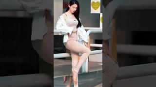 Chinese beautiful girl with street fashion  #tiktok #beautiful #fashion #shorts