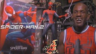 Hot Toys The Amazing Spider-Man 2 Spider-Man Sixth Scale Figure Review